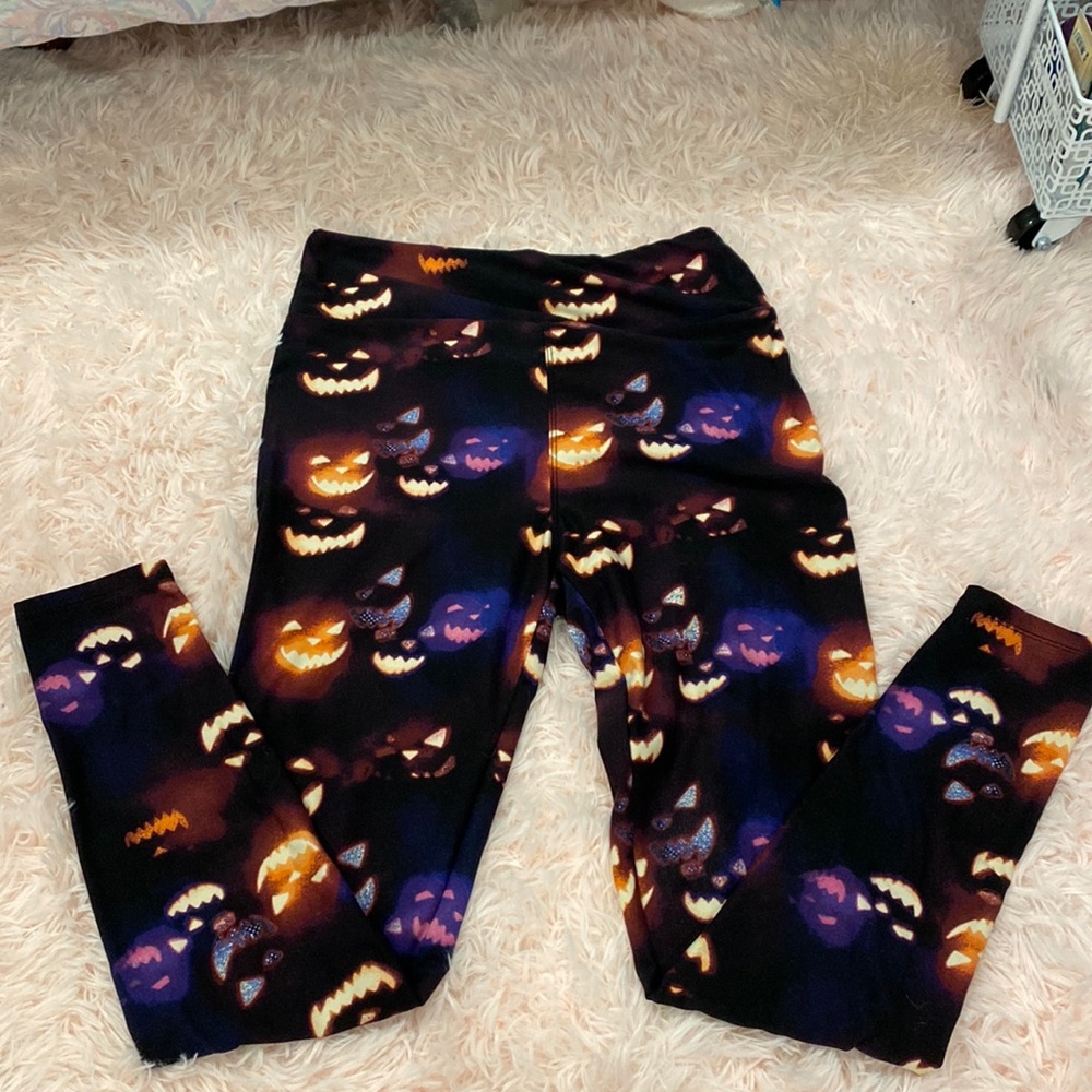 Size 14 jack-o’-lantern leggings